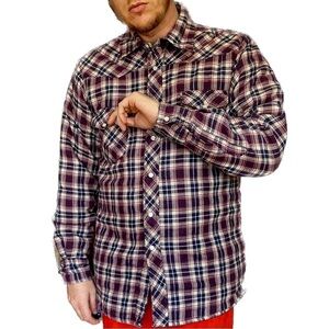 Wrangler - Quilted vintage pearl snap flannel shirt size medium